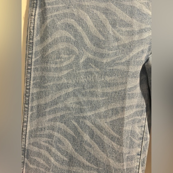 Wrangler Meow Laser Tiger Print Wanderer Jeans High Rise Flare Size 27 x 34 - Picture 7 of 13